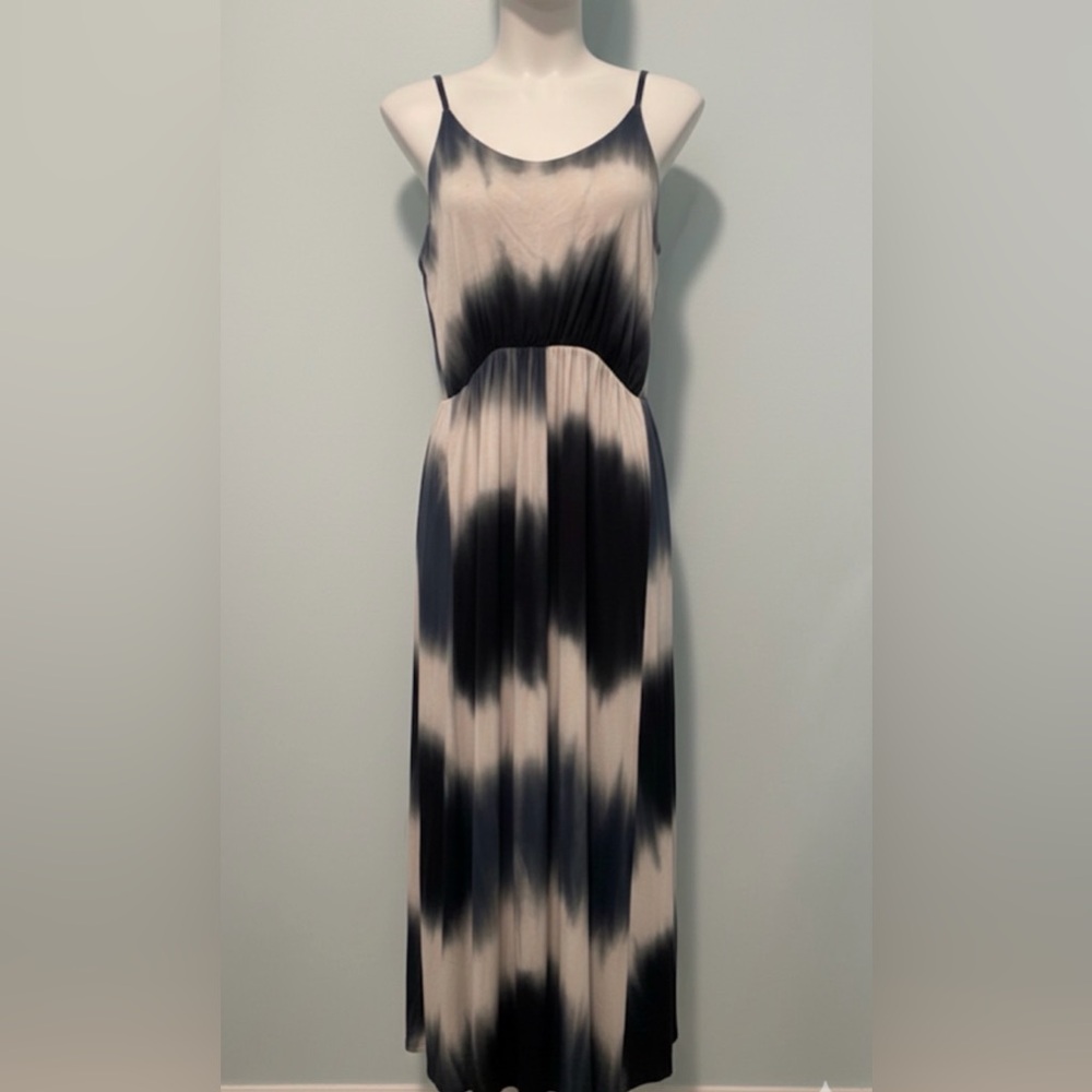 Olivia Rae Black and White Tie-Dye Dress